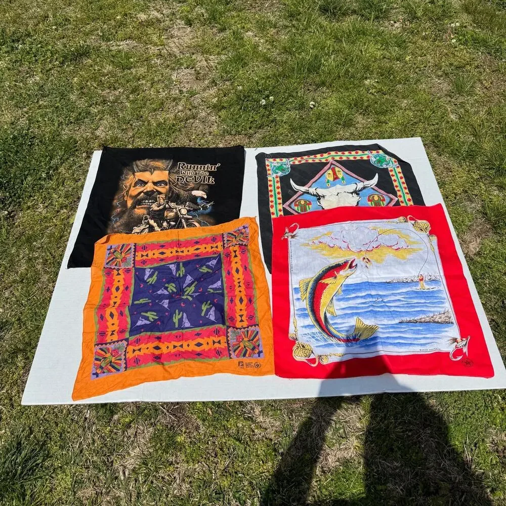 Vintage bandanas Lot